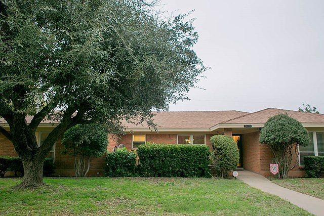 1st image of 3002 Northtown Pl