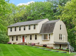 163 Candlestick Rd, North Andover, MA 01845