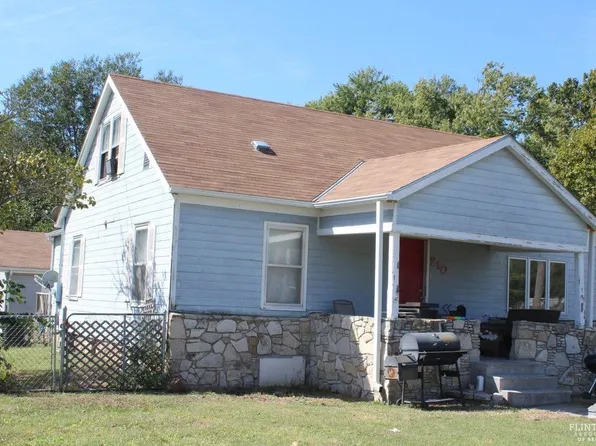 210 Linden St, Ogden, KS 66517