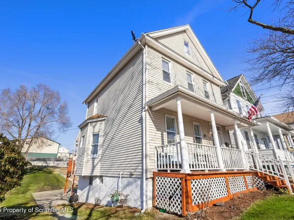 821 Maple St, Scranton, PA 18505