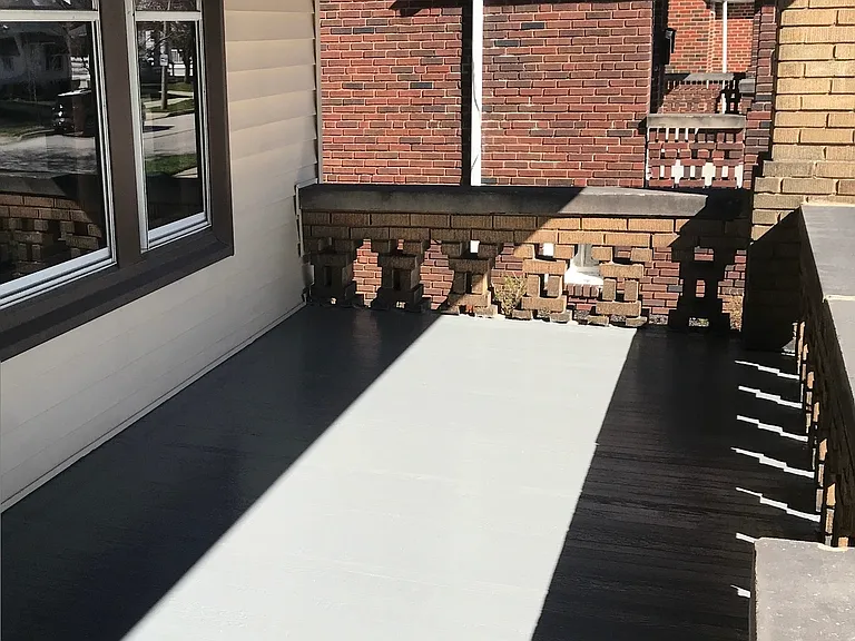 2170 Chesterland Ave — Photo 2
