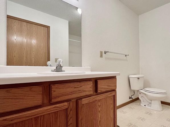 408 Belisle St, Somerset, WI 54025