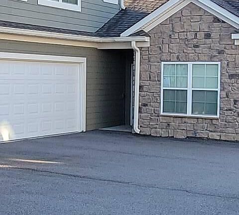 3rd image of 1163 Brookstone Way
