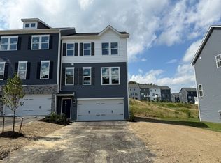 757 Olivia St, Pittsburgh, PA 15205