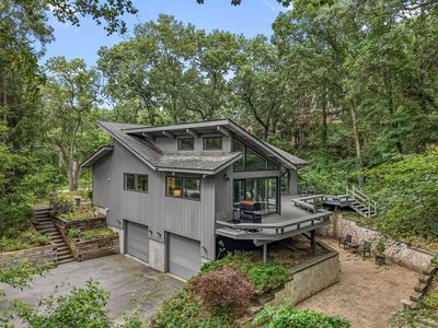221 Bote Dr, Porter, IN, 46304
