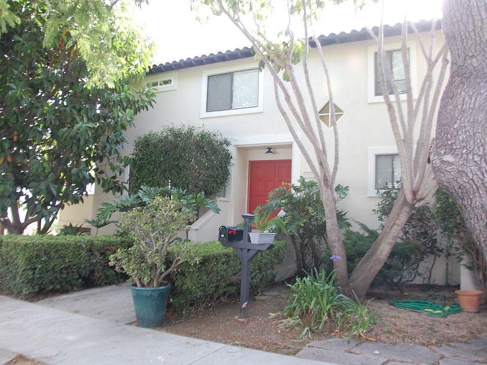 1st image of 733 N Voluntario St