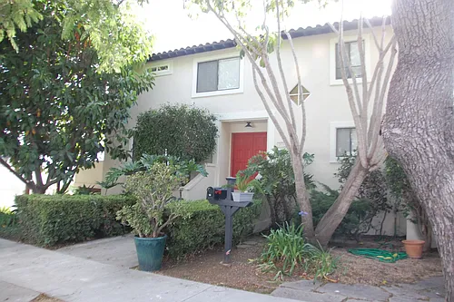 733 N Voluntario St Photo 1