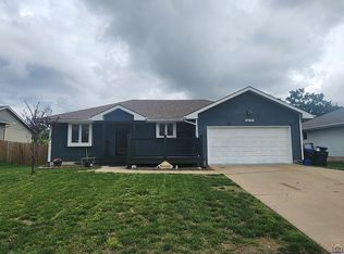 3100 SW 35th Ter, Topeka, KS 66614