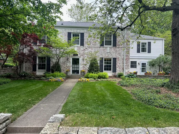 440 Buckingham Dr, Indianapolis, IN 46208