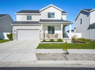 2832 S Shoreline Dr, Syracuse, UT 84075