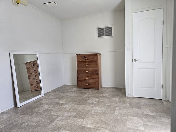4th image of 2525 Pennsylvania Ave