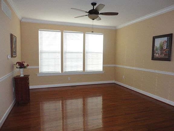 Natural Light Brightens Dining Room