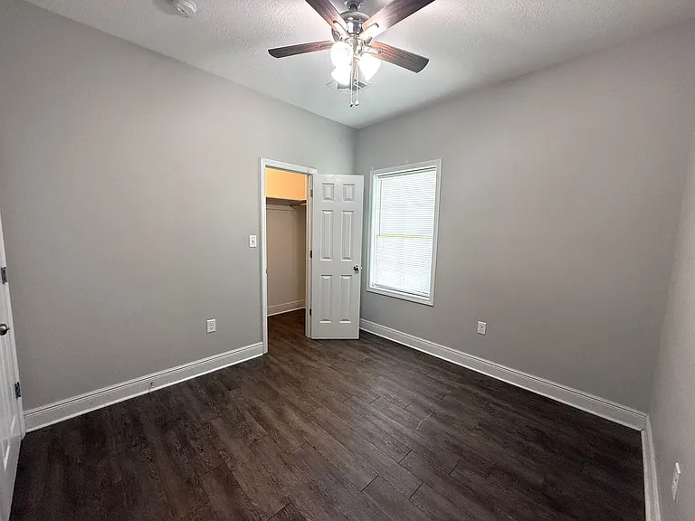 2802 Miller Ave — Photo 15