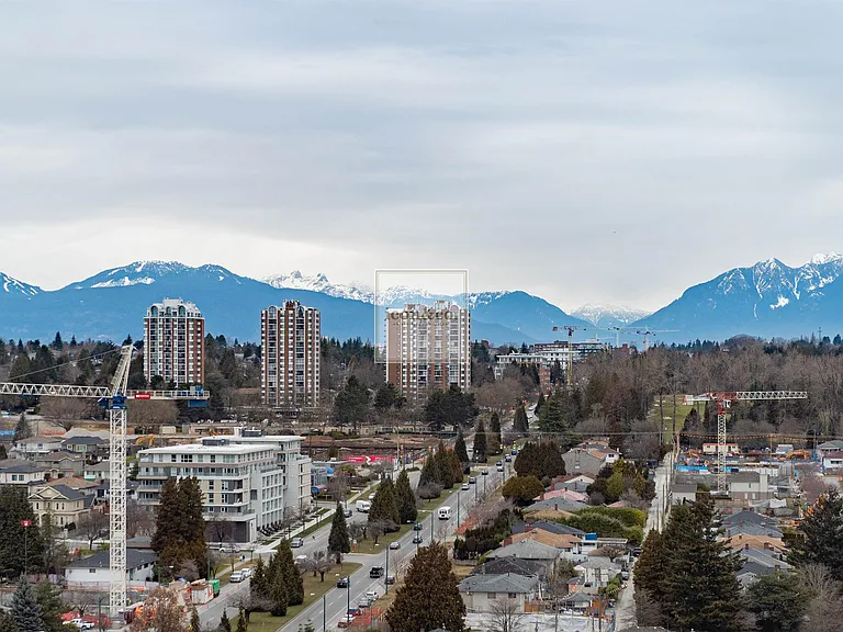 455 SW Marine Dr #3 — Photo 7