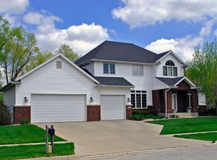 3117 Bayberry Rd, Ames, IA 50014