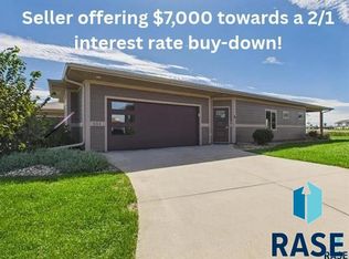551 Ross St, Harrisburg, SD 57032