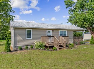 716 Shady Rest Rd, McMinnville, TN 37110