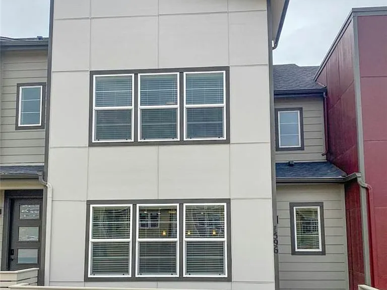 1596 Rose Quartz Hts — Photo 1