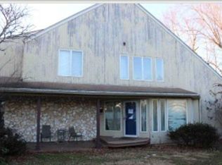 160 S Conger Ave, Congers, NY 10920