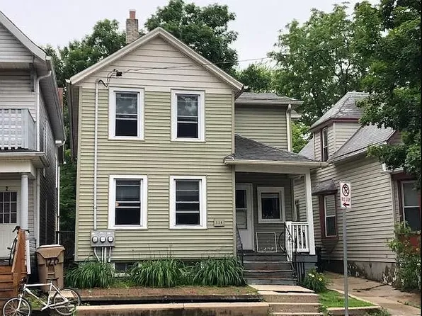 114 S Bassett St APT 1, Madison, WI 53703