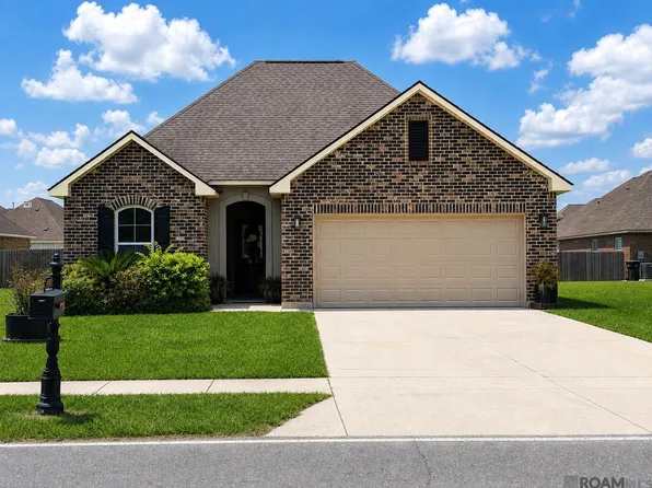 1801 S Darla Ave, Gonzales, LA 70737