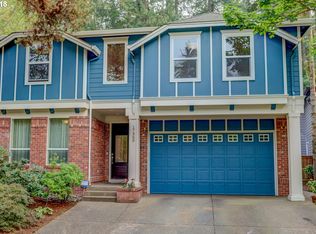 17360 Hunter Ct, Lake Oswego, OR 97035