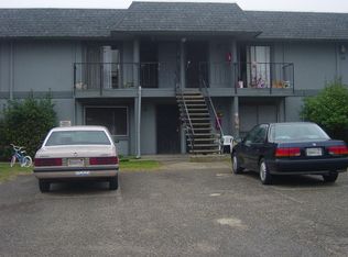 65 Mina Ave APT D, Red Bluff, CA 96080