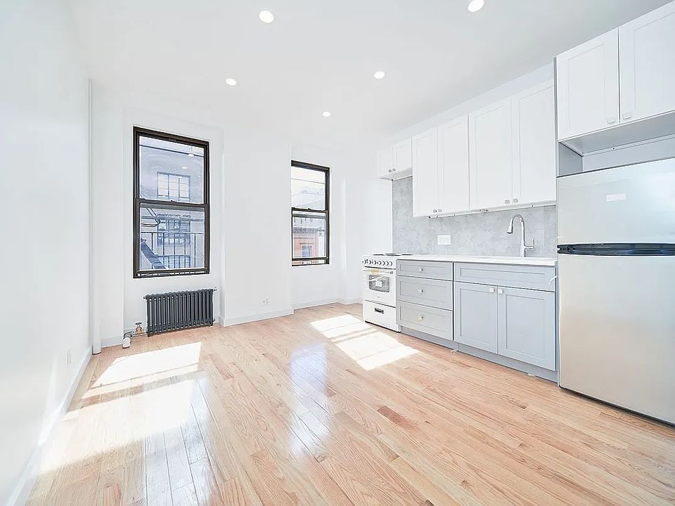 1st image of 137 W 83rd St #4S