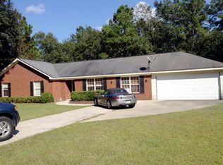 66 Cason Dr, Pembroke, GA 31321