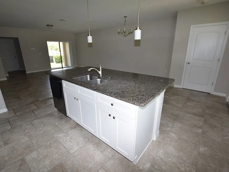 16097 Pebble Bluff Loop — Photo 12