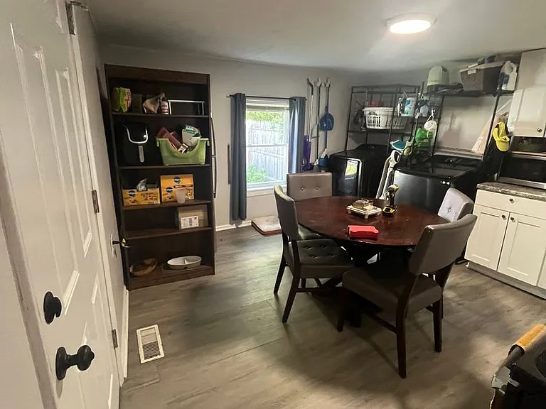 617 Van Roberts Pl — Photo 11