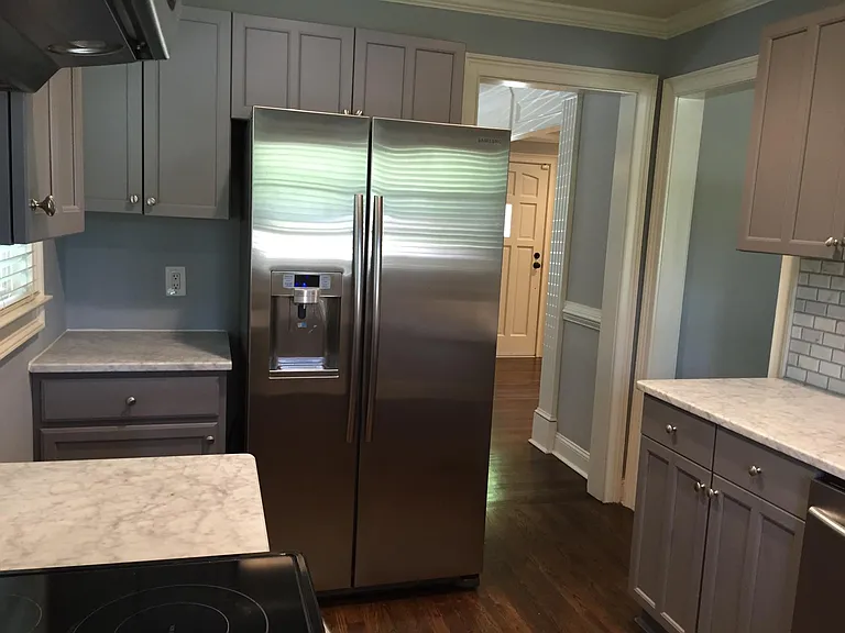 889 Scott Cir — Photo 11
