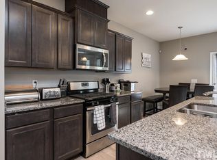 718 Maypearl Ln, Raleigh, NC 27610