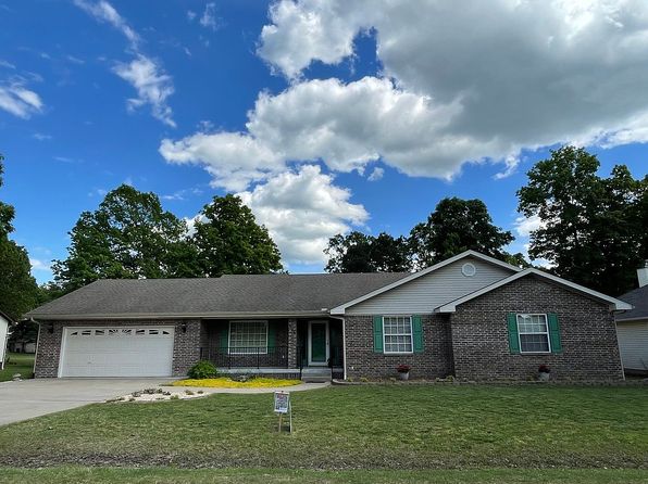 6 Hillcrest Dr