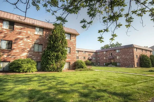 Courtyard Princeton Place