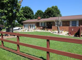 3004 Clear Springs Dr, London, KY 40744