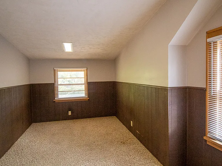 5404 Pacific St — Photo 19