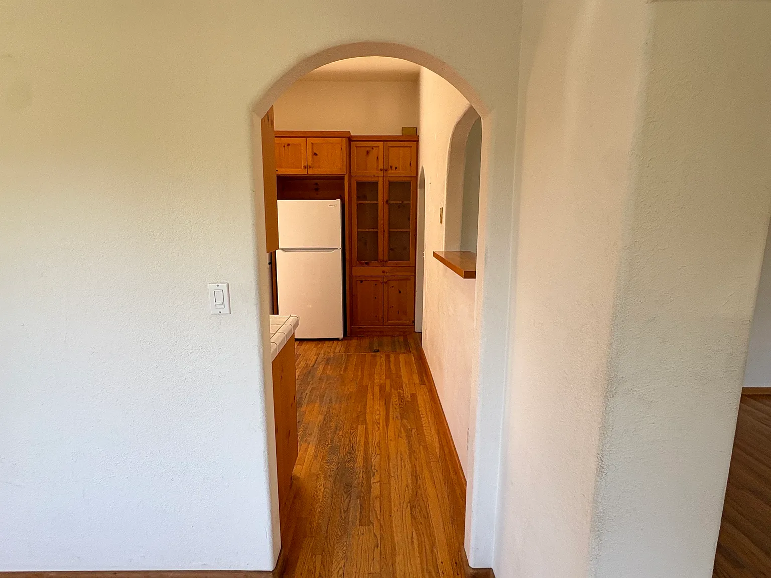 2 bed, 1052 sqft, $4,950 — Photo 3
