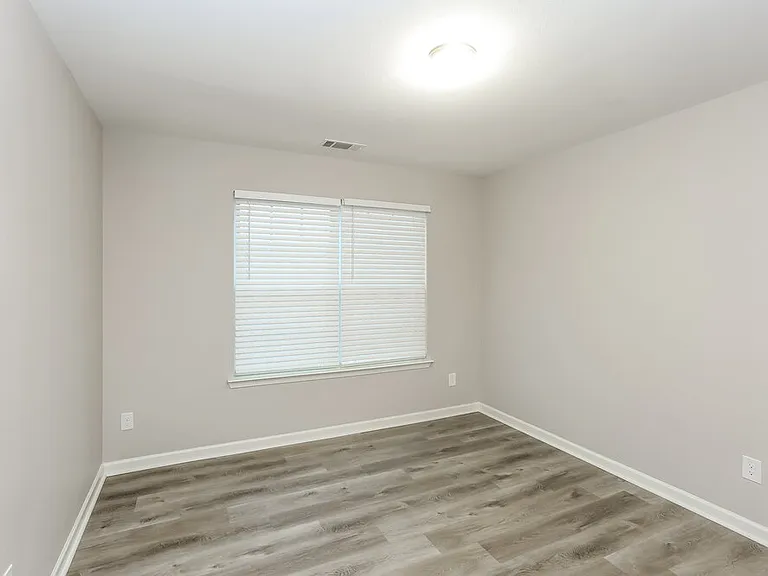 3031 Crabapple Ln — Photo 11