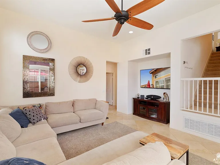 52130 Rosewood Ln — Photo 37