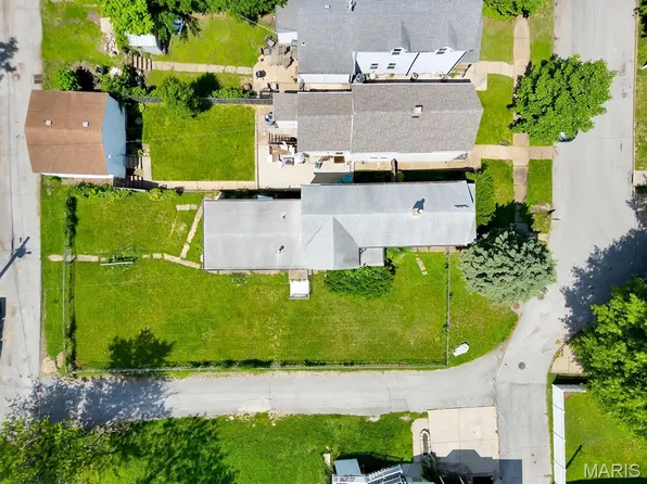 5604 S Magnolia Ave, Saint Louis, MO 63139