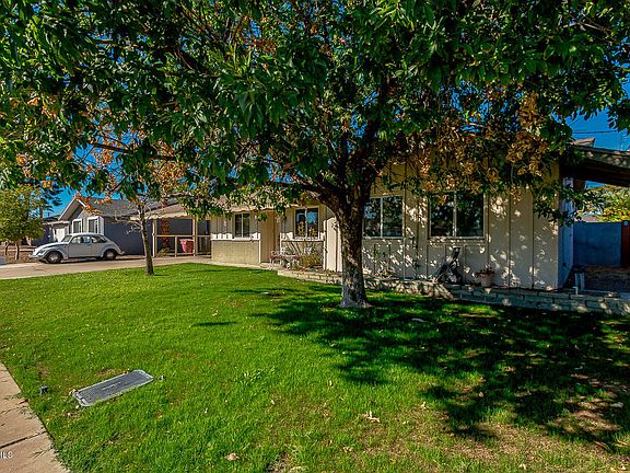5th image of 7416 E Edgemont Ave