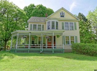 966 Hoosick Rd, Troy, NY 12180