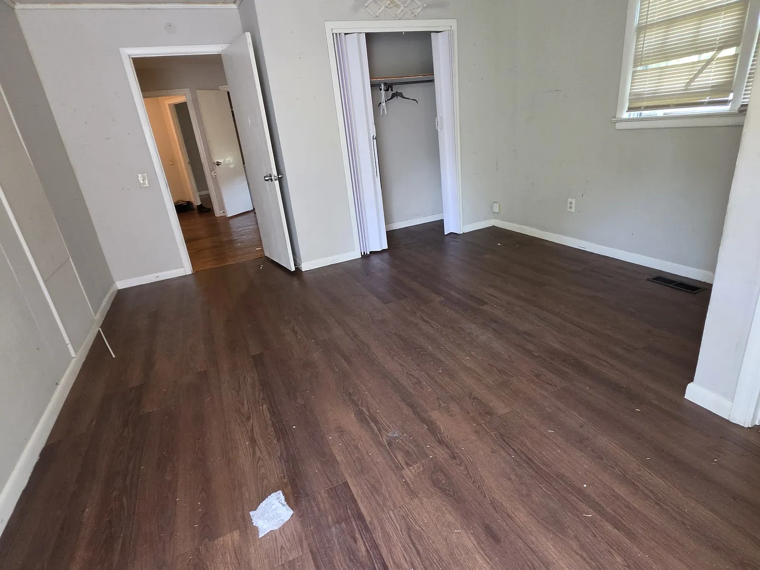 3 bed, 1310 sqft, $1,250 — Photo 4