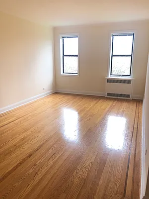 Rented by Brixton Manor LLC | media 35