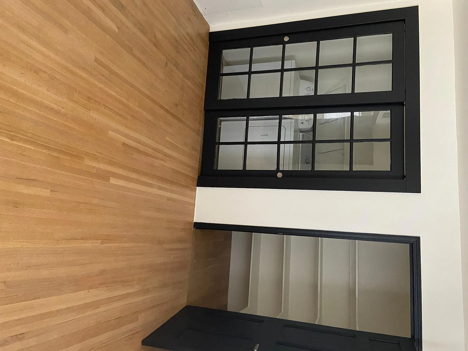 1320 Vitalia St — Photo 4