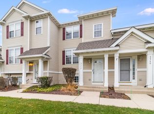 3542 Woodside Ct, Joliet, IL 60431