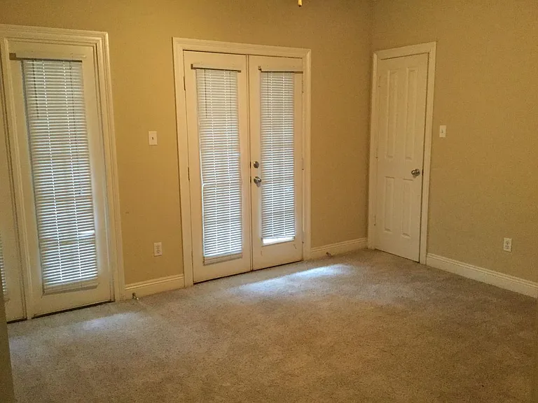 5356 Arlington Ct — Photo 16