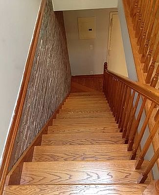 3rd image of 339 W 71st St APT 9