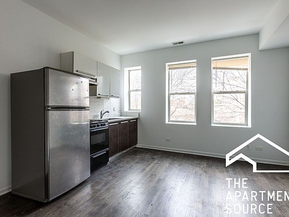 4th image of 5054 N Winthrop Ave APT 201